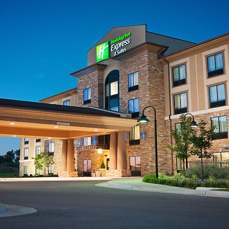 Holiday Inn Express Hotel & Suites Wichita Northeast By Ihg Buitenkant foto