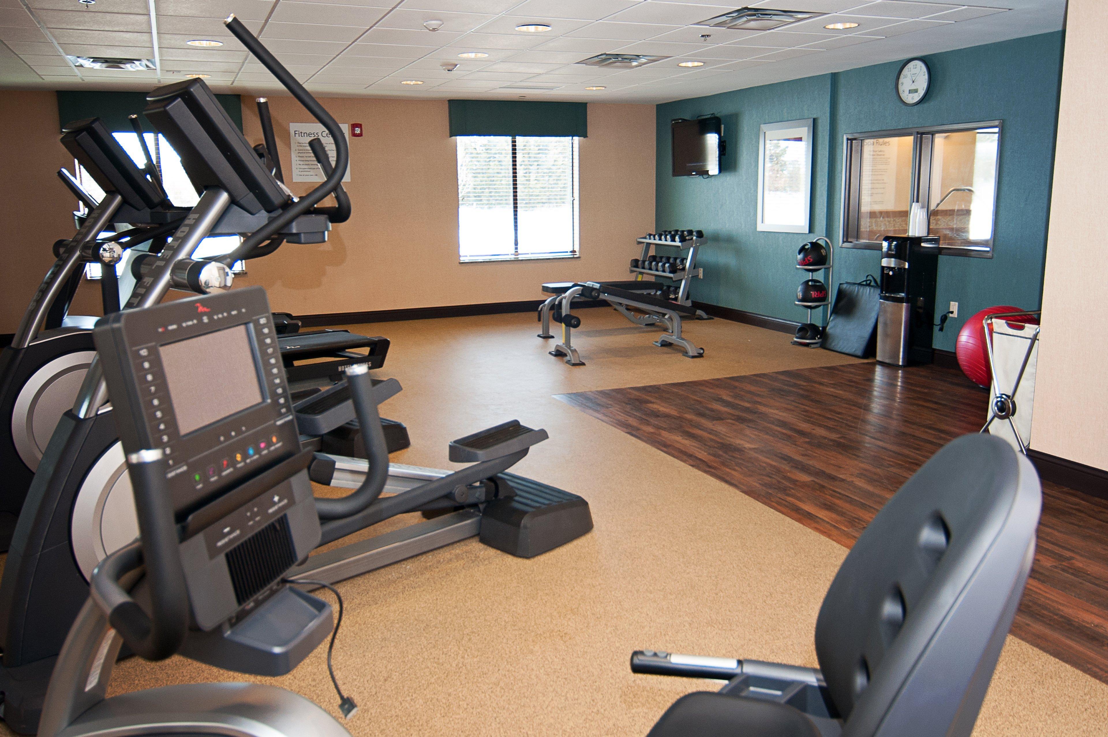 Holiday Inn Express Hotel & Suites Wichita Northeast By Ihg Buitenkant foto