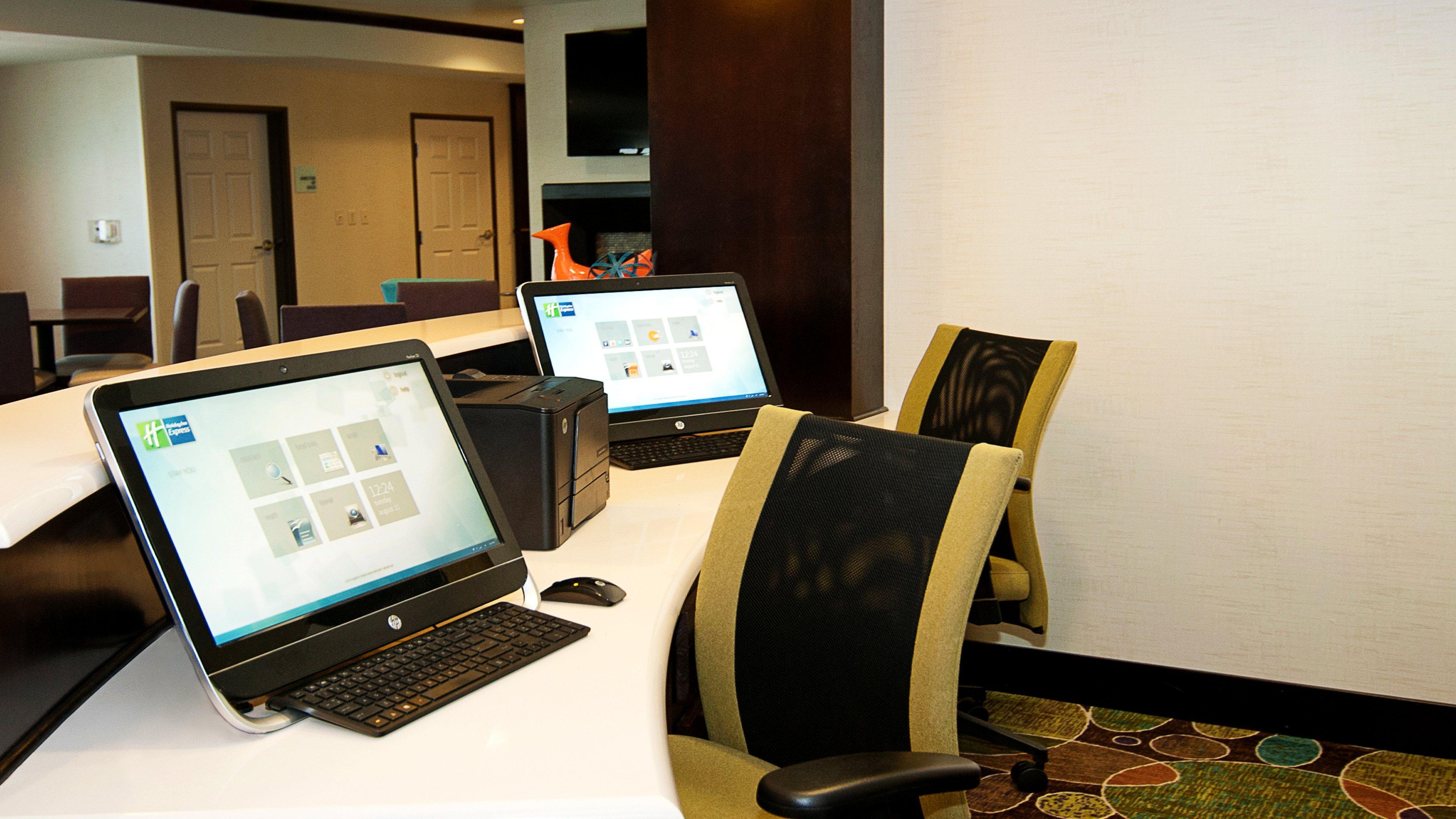 Holiday Inn Express Hotel & Suites Wichita Northeast By Ihg Buitenkant foto